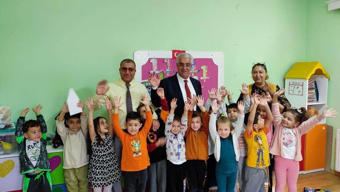 İlçe Milli Eğitim Müdürümüz Sayın Cezayir BİLEKLİ Selçuk Belediye Anaokulunu  Ziyaret Etti