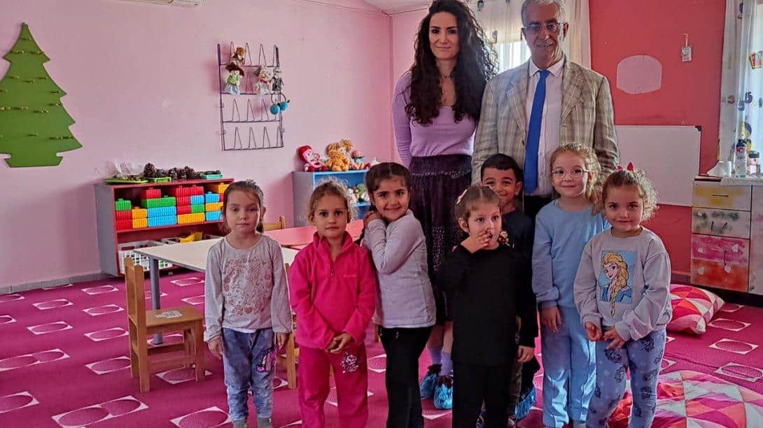 İlçe Milli Eğitim Müdürümüz Sayın Cezayir BİLEKLİ Havutçulu ve Acarlar İlkokulu'na ,80.Yıl Çamlık Ortaokulu'na Ziyaret Gerçekleştirdi