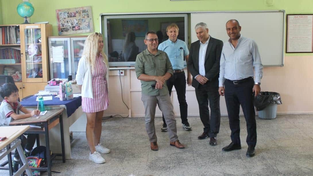 İLÇE KAYMAKAMIMIZ OĞUZ ALP ÇAĞLAR İLE İLÇE MİLLİ EĞİTİM MÜDÜRÜMÜZ ALİ SERKAN ATLAN ÇAMLIK 80. YIL İLKOKULUNA ZİYARET GERÇEKLEŞTİRDİ